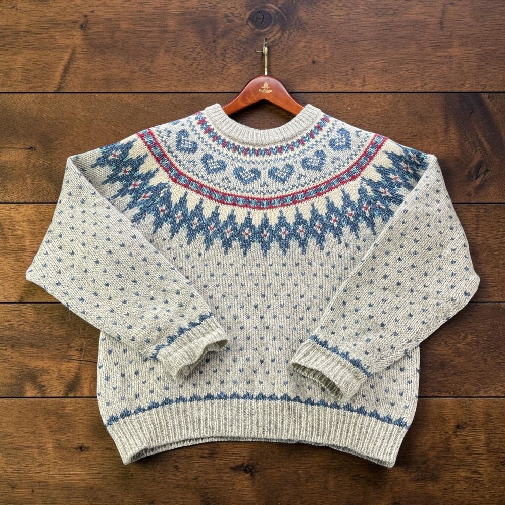 Vintage 90s Woolrich Woman Fair Isle Nordic Heart Yoke Wool Sweater Womens M